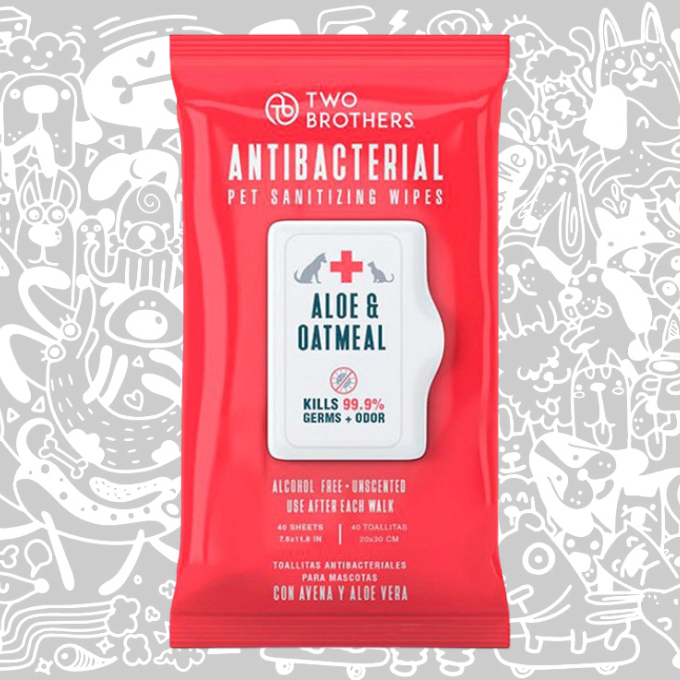 TWO BROTHERS ANTIBACTERIAL WIPES